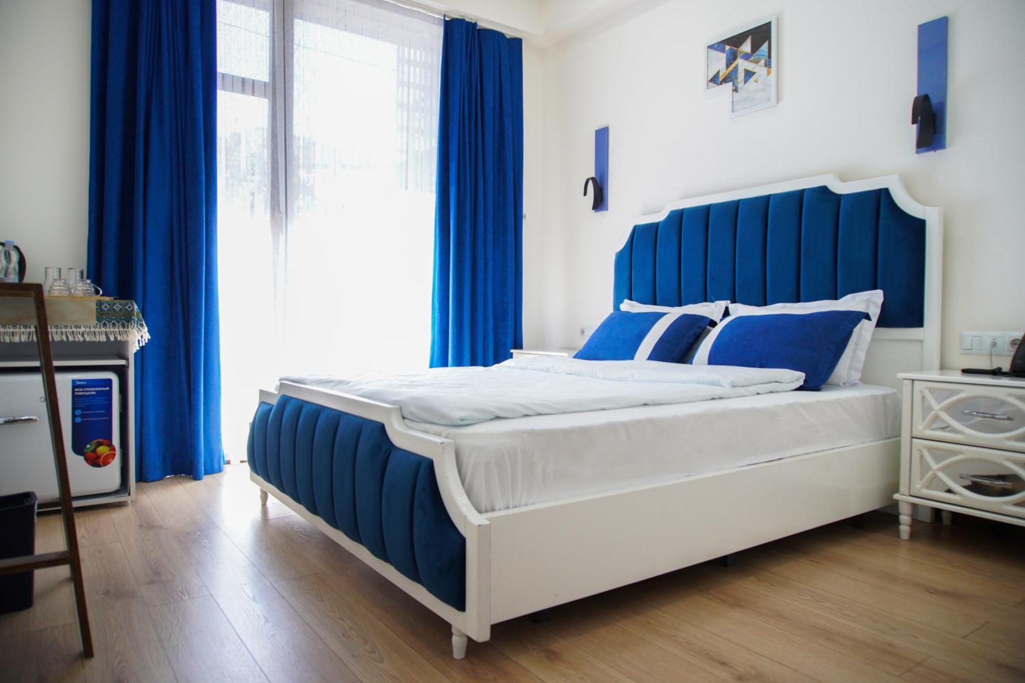 Hotel Luxin Tbilisi Esterno foto